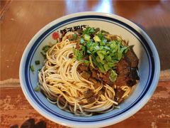 -矮子粉店1985·长沙米粉(湘春路店)