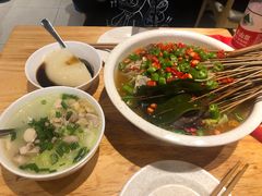 -嘉州叶婆婆钵钵鸡(建设路店)