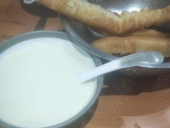 -弄堂咪道-饭香·面香·馄饨香(兴梅店)