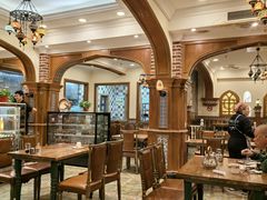 -清真·玛丽亚新疆菜主题餐厅(浙江中路店)