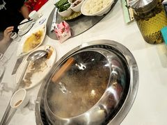 -九妹农家大铁锅东北菜(江湾店)