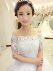 点击看大图 艾米丽新娘造型-艾米丽婚纱礼服