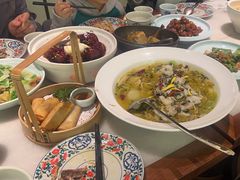 -濠轩阁特色生蚝火锅(水湾路店)