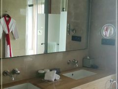 -元素自助餐厅·生蚝·海鲜·刺身(萝岗汇华希尔顿逸林酒店)