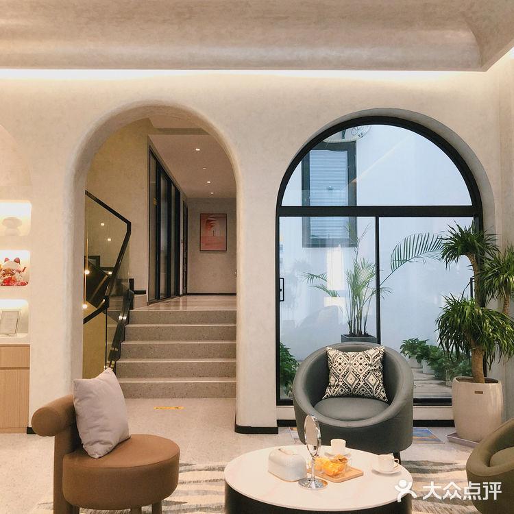 坐落在别墅区的高级SPA护理馆，一次就上yin！