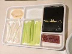 -小放牛炒菜馆(长安万达店)