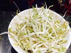 -胡须佬鸡煲四季火锅店(石厦西村直营店)