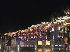 -罗满娘特色豆花烤鱼