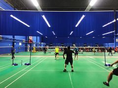 -中地华冠羽毛球俱乐部