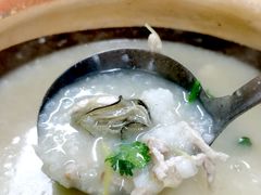 -大富蚝乌东哥饭店·石锅鱼杂·柠檬鸭(革新路店)