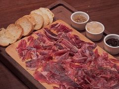 西班牙伊比利亚火腿-恰餐厅及酒吧 CHAR Bar & Grill (北京丽都皇冠假日店)