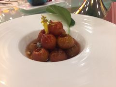 -舜耕山庄四时万和自助餐厅