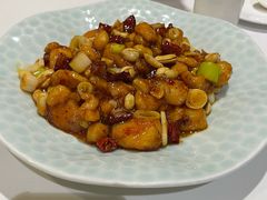 宫保鸡丁-东兴楼饭庄(六里桥店)