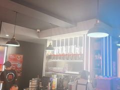 -金陵大勇烧烤·小龙虾·海鲜大咖(竹山路店)