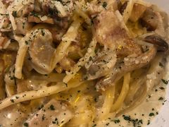 奶油培根意面-HELLO 27 意面·沙拉·帕尼尼