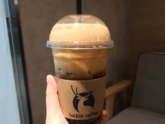 -瑞幸咖啡(外滩SOHO店)