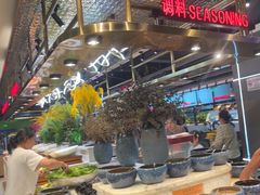 -金滏山烤肉·海鲜·火锅自助餐厅(襄阳万达店)