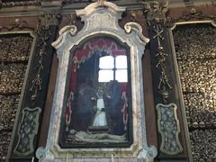 -圣贝纳迪诺骸骨教堂