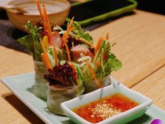 烤猪颈肉纸米卷-mango tree芒果树餐厅(广州K11购物艺术中心店)