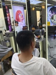 点击看大图 -藤野造型烫发染发