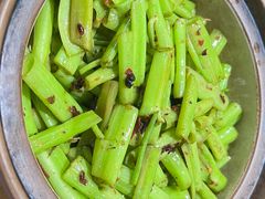 -四合·亦家本帮江浙小海鲜(马当路店)