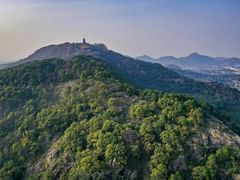 -灵岩山风景区