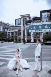 -芭莎视觉婚纱摄影(花溪店)