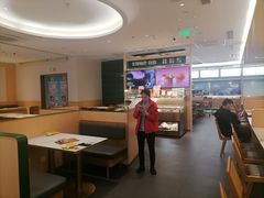 -菲滋意式餐厅(金华银泰城店)