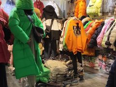 -兴旺欧韩城(上海兴旺国际服饰城店)