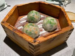 爽脆鲜虾香茜饺-晓粤·惹味粤菜(凯德乐峰广场店)