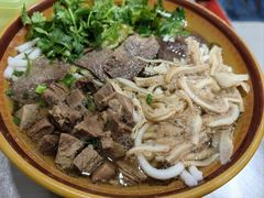 -花溪牛肉粉(八鸽岩店)