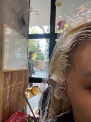 -PE SALON