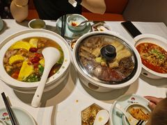 -江城小馆陕南妈妈菜·全球旅行餐厅(钟楼店)