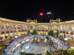 -佛罗伦萨小镇广佛名品奥特莱斯(疏港路店)