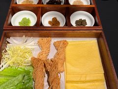 -鲁采LU STYLE(新天地店)