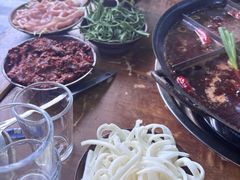 -正南齊北重庆老火锅(光华村直营店)