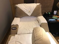 -金色印象·4K影院式足体养生(南坪桃源店)
