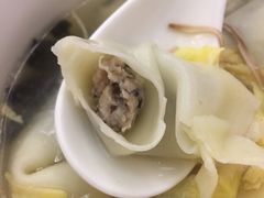 -笑来喜馄饨小笼工坊店(湖滨街店)