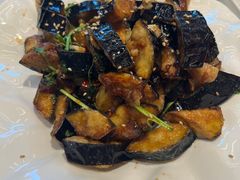 -梅飞酒家(名辉豪庭店)