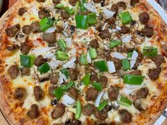 碳烤牛肉披萨-魏斯理汉堡(西安沣东吾悦店)