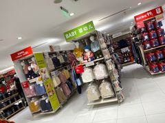 -优衣库(上海正大广场店)