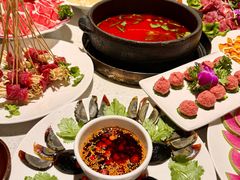 -贵府酸汤牛肉火锅·贵州老字号(飞山街店)
