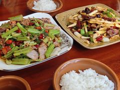 -苗湘食府(十年店)
