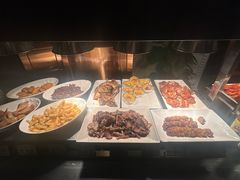 -荣誉国际酒店-云顶旋转餐厅