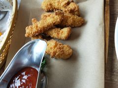 -必胜客(璞丽中心店)