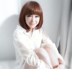 -时尚殿堂明星门店
