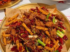 -肥肥虾庄·金牌油焖大虾(汉口城市广场店)