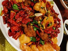 辣子双拼（明虾98元/只+鸡块38元）-老吉士酒家(天平路店)