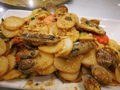 海鲜炒年糕-金海湾海鲜排档(朱家尖店)