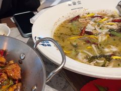 -渔语鱼新川菜Bistro(万象天地店)